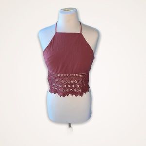 AE crop top with lace design